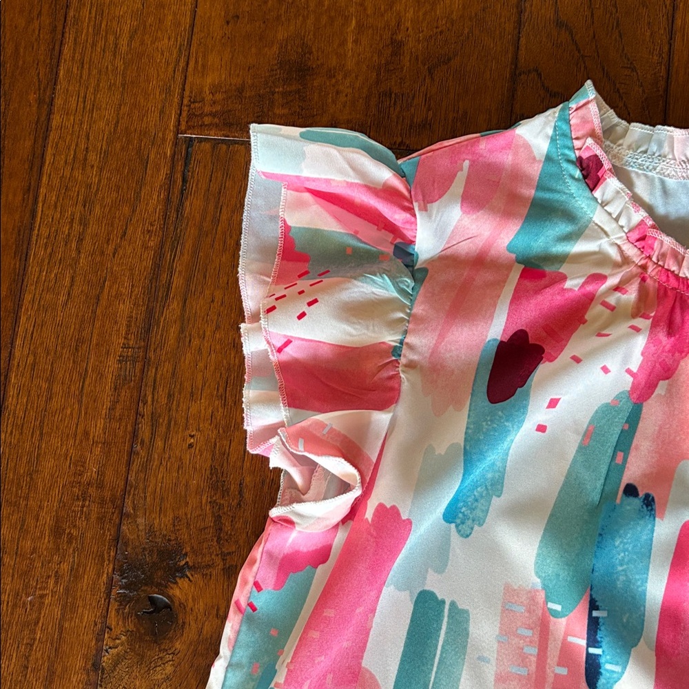 Colorful Ruffle Sleeve Top - Picture 5 of 7